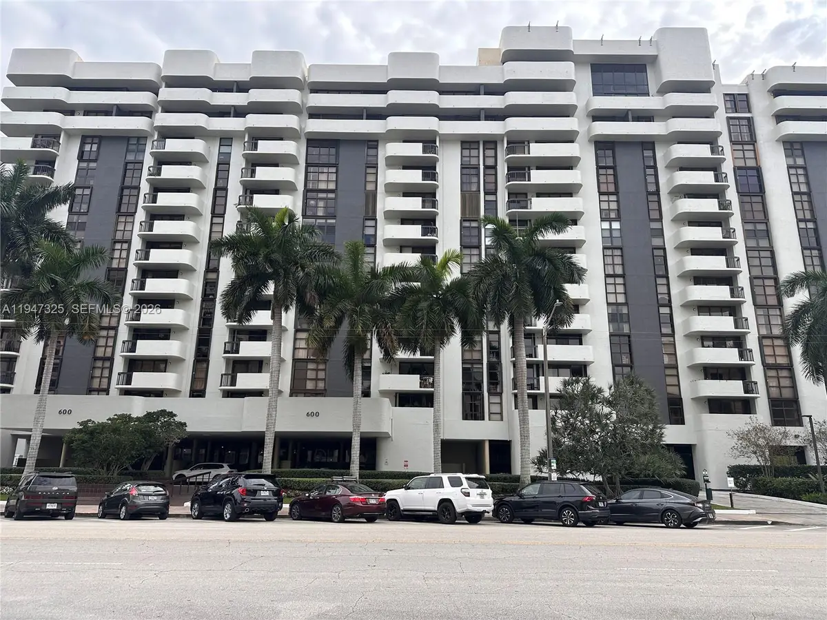 600 Biltmore Way #318, Coral Gables, FL 33134 - Image #1