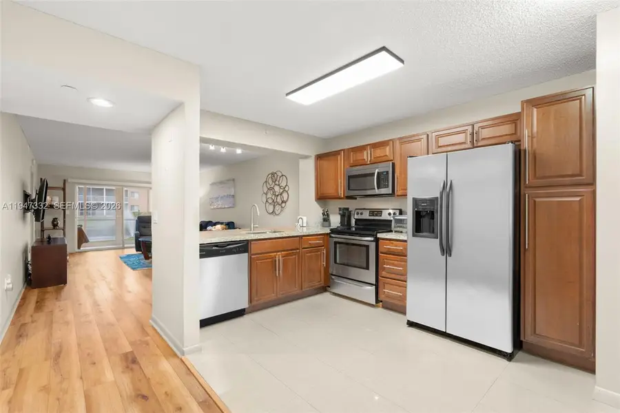 9560 Weldon Cir #J105, Tamarac, FL 33321 - Image #2