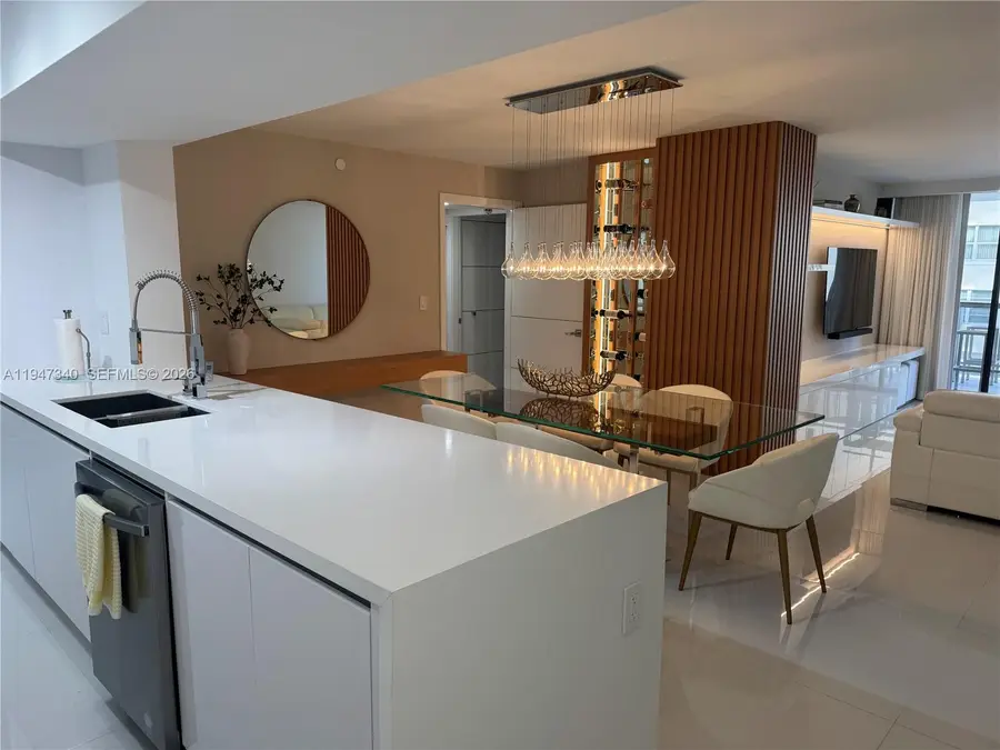 5757 Collins Ave #504, Miami Beach, FL 33140 - Image #2