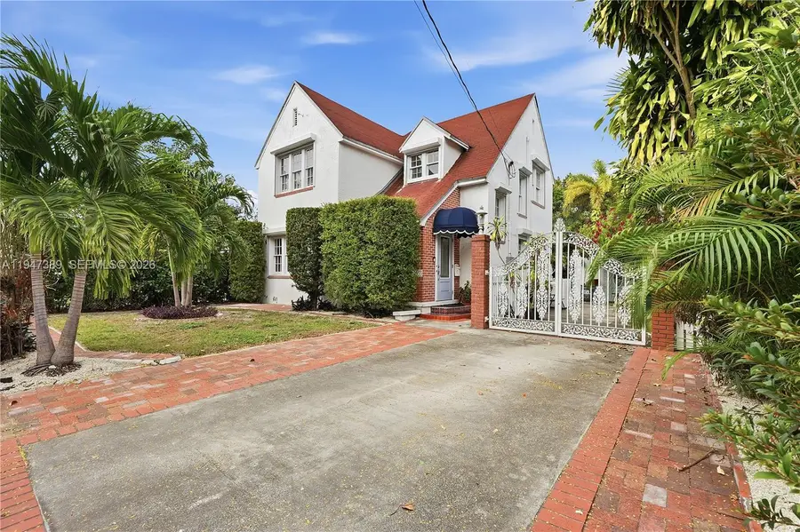 2533 SW 5th St, Miami, FL 33135 - Image #2