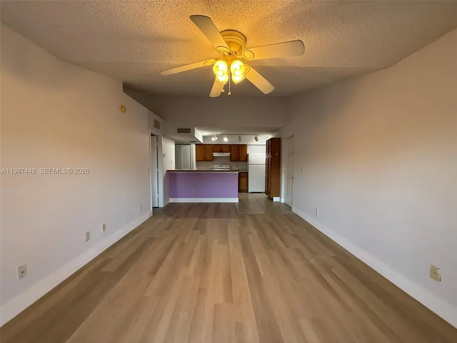 9907 Westwood Dr #21-2, Tamarac, FL 33321 - Image #3