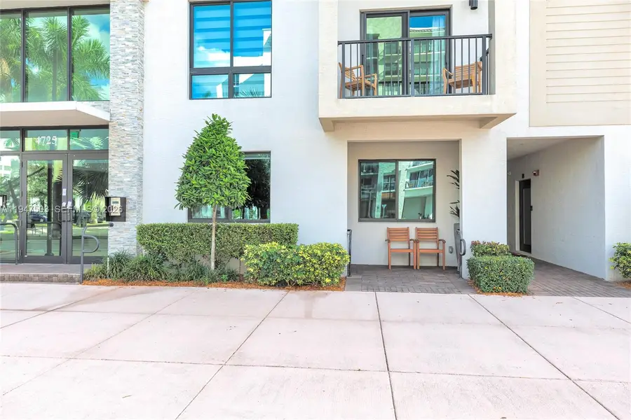 4725 NW 85th Ave #17, Doral, FL 33166 - Image #2