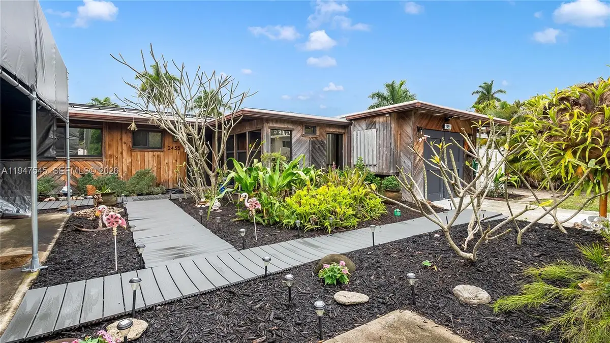 2455 Flamingo Ln, Fort Lauderdale, FL 33312 - Image #1