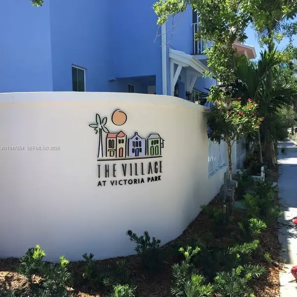 918 NE 17th Way, Fort Lauderdale, FL 33304