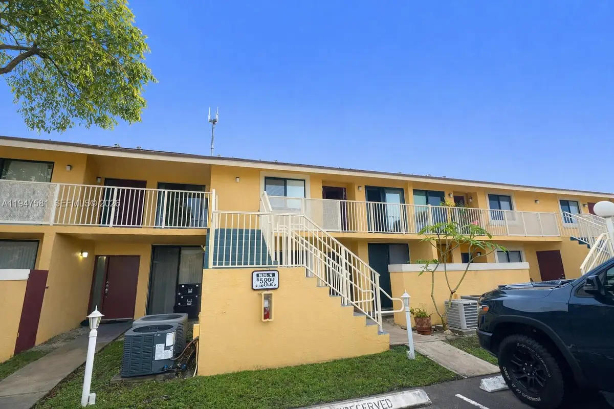 500 NW 214th St #103, Miami Gardens, FL 33169 - #1