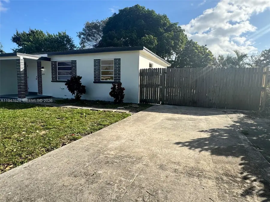 10521 NW 35th Ct, Miami, FL 33147 - Image #3