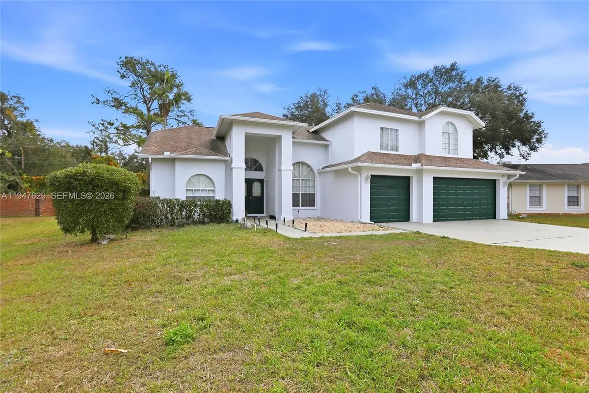 10402 Ashley Oaks Dr, Riverview, FL 33578 - Image #1