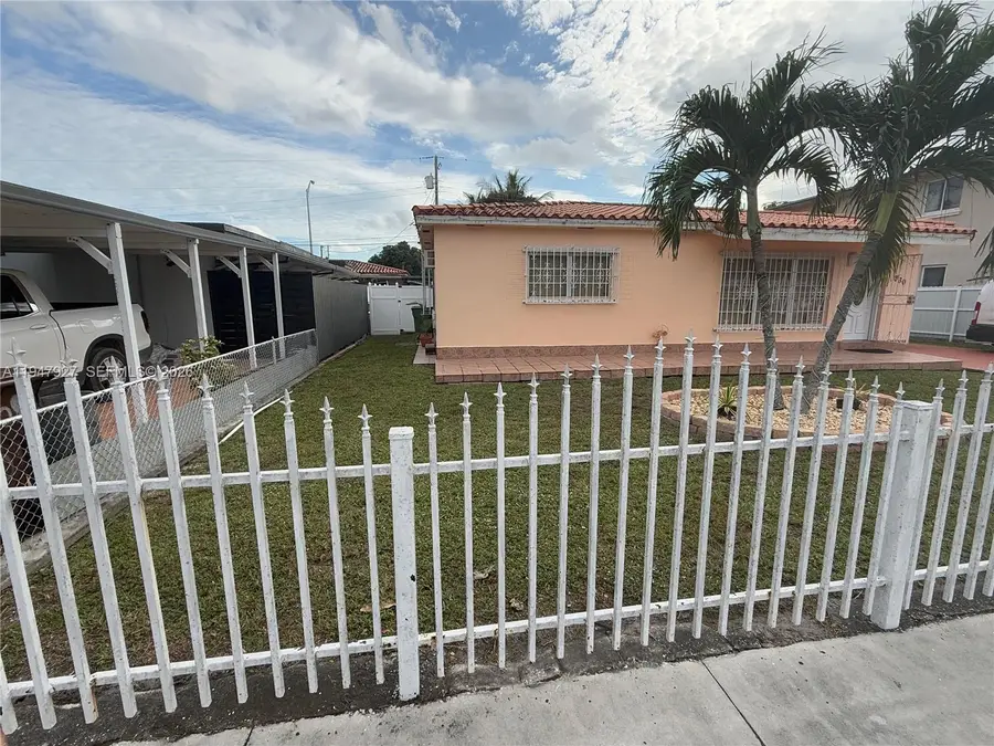 380 W 41st St, Hialeah, FL 33012 - #3