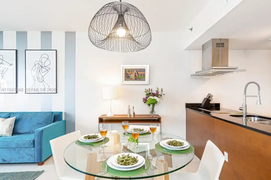 485 Brickell Ave #4307, Miami, FL 33131 - Image #3