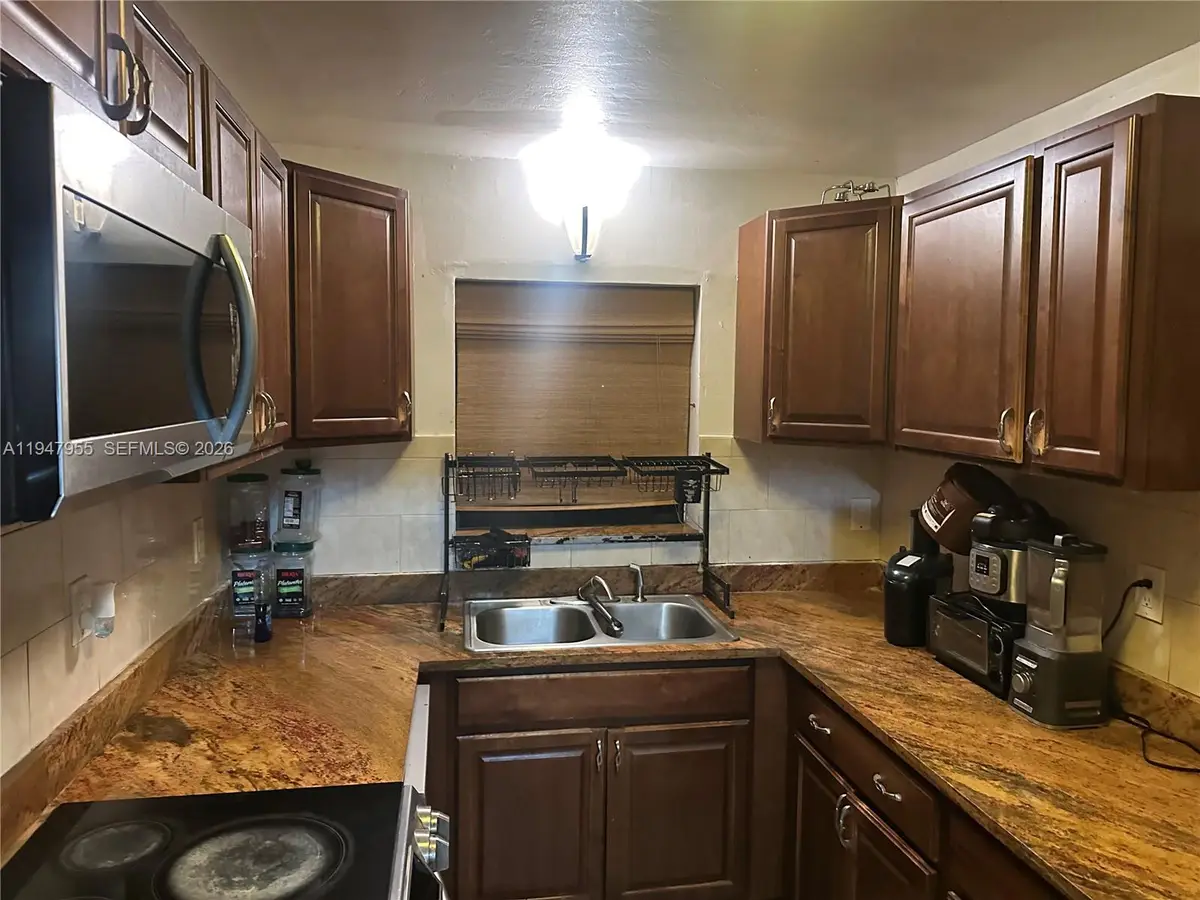 2461 Rodman St, Hollywood, FL 33020 - Image #1