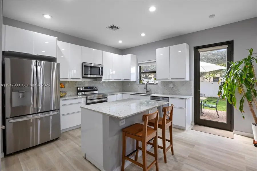 658 NE 193rd Ter, Miami, FL 33179 - Image #3