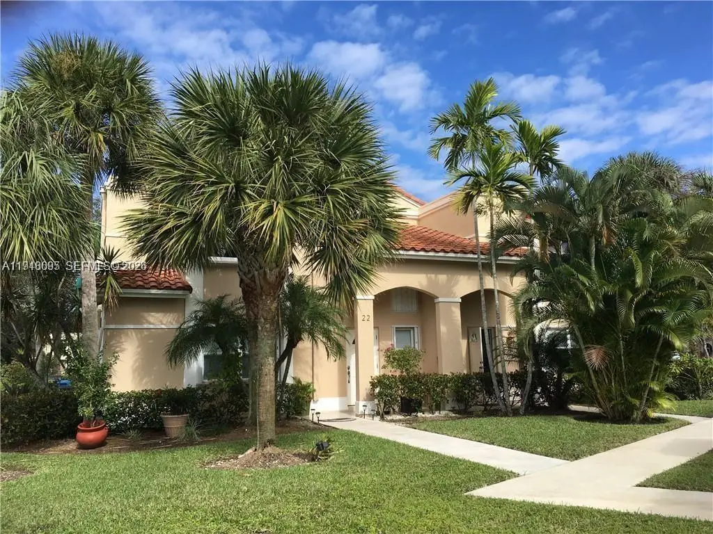 561 Racquet Club Rd #21, Weston, FL 33326 - #1