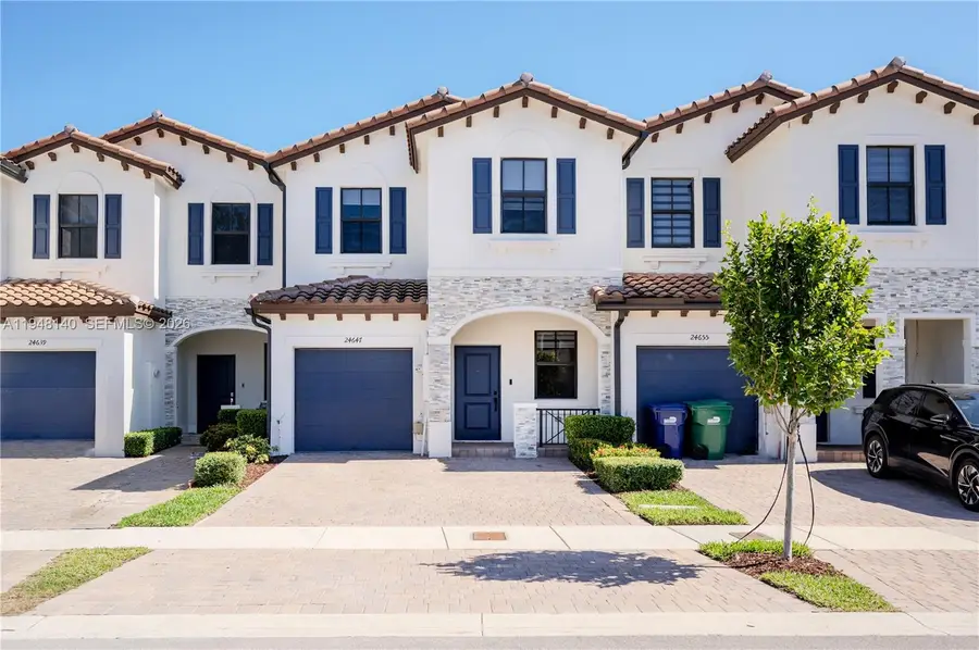 24647 SW 119th Pl, Homestead, FL 33032 - Image #3