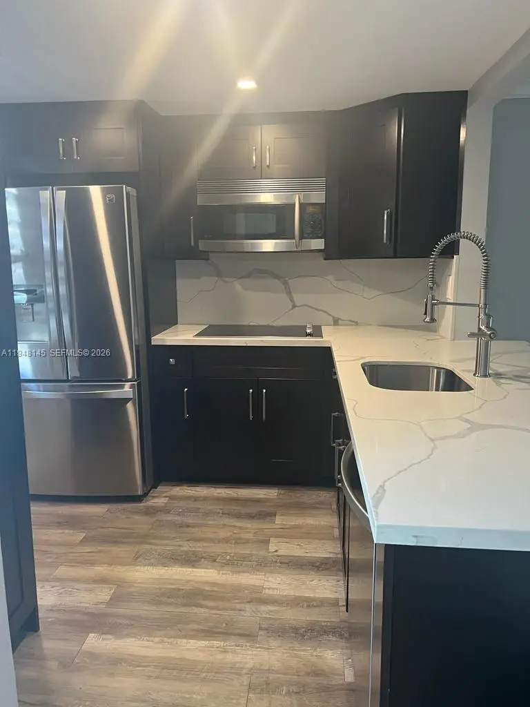 9440 Fontainebleau Blvd #213, Miami, FL 33172 - #2