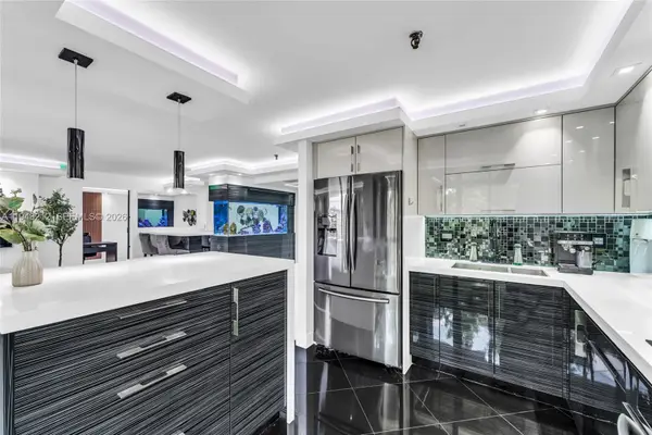 665 NE 195th St #326, Miami, FL 33179