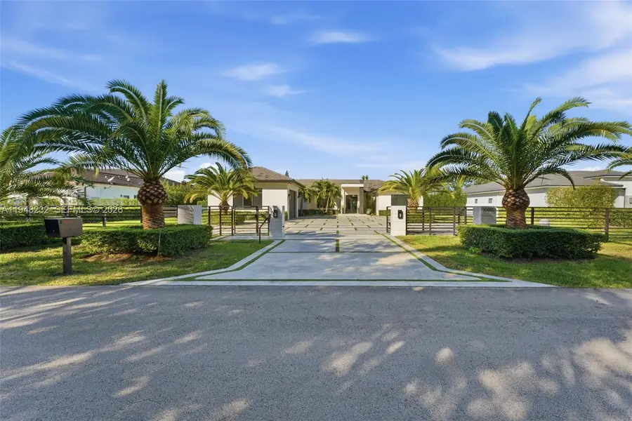 10005 SW 66th St, Miami, FL 33173 - Image #2