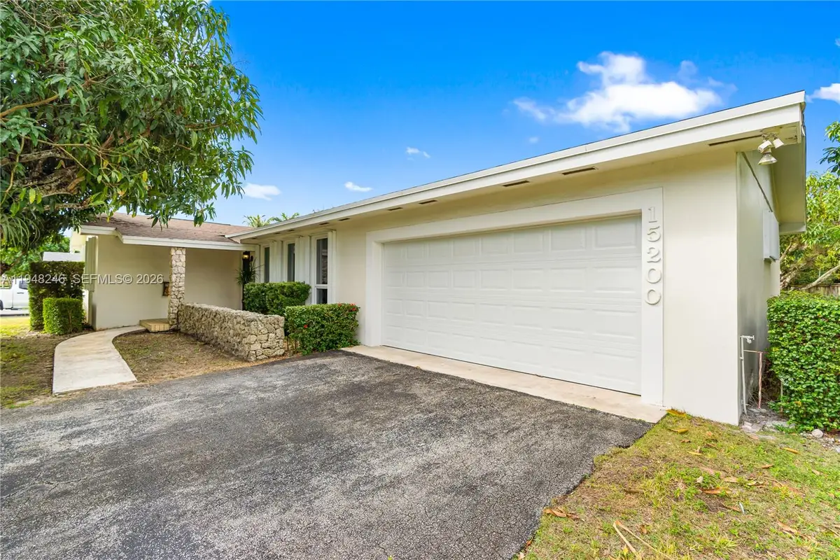 15200 SW 84th Ave, Palmetto Bay, FL 33157 - #1