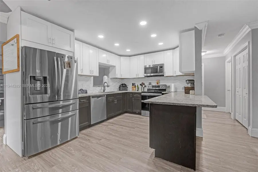 131 SE 11th St, Deerfield Beach, FL 33441 - #3