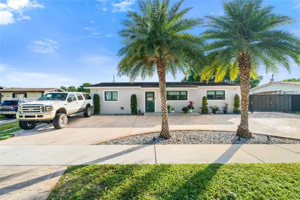 7874 NW 175th St, Hialeah, FL 33015