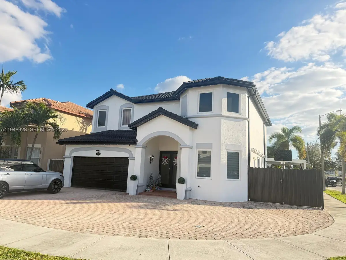 14452 SW 10th St, Miami, FL 33184 - Image #1