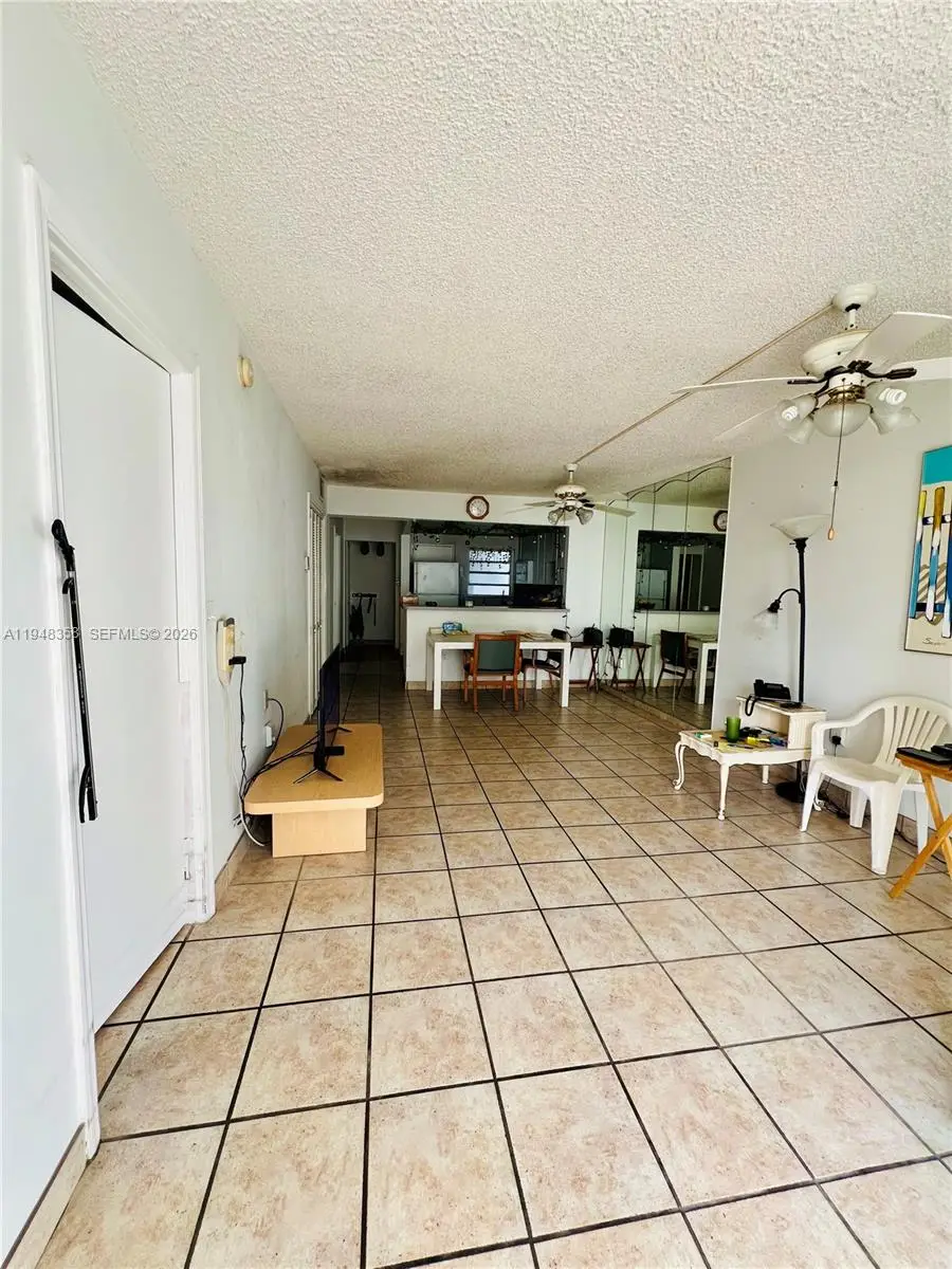 1331 Lincoln Rd #701, Miami Beach, FL 33139 - Image #2