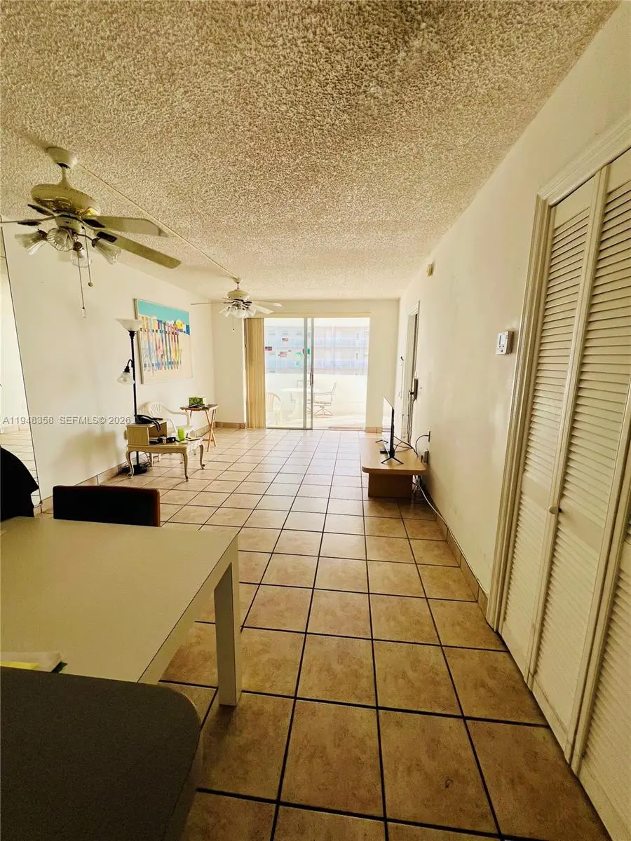 1331 Lincoln Rd #701, Miami Beach, FL 33139 - Image #3