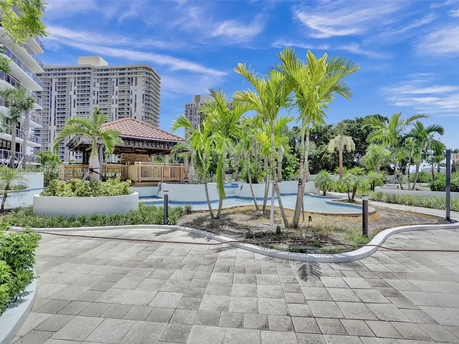 20281 E Country Club Dr #405, Aventura, FL 33180 - #3