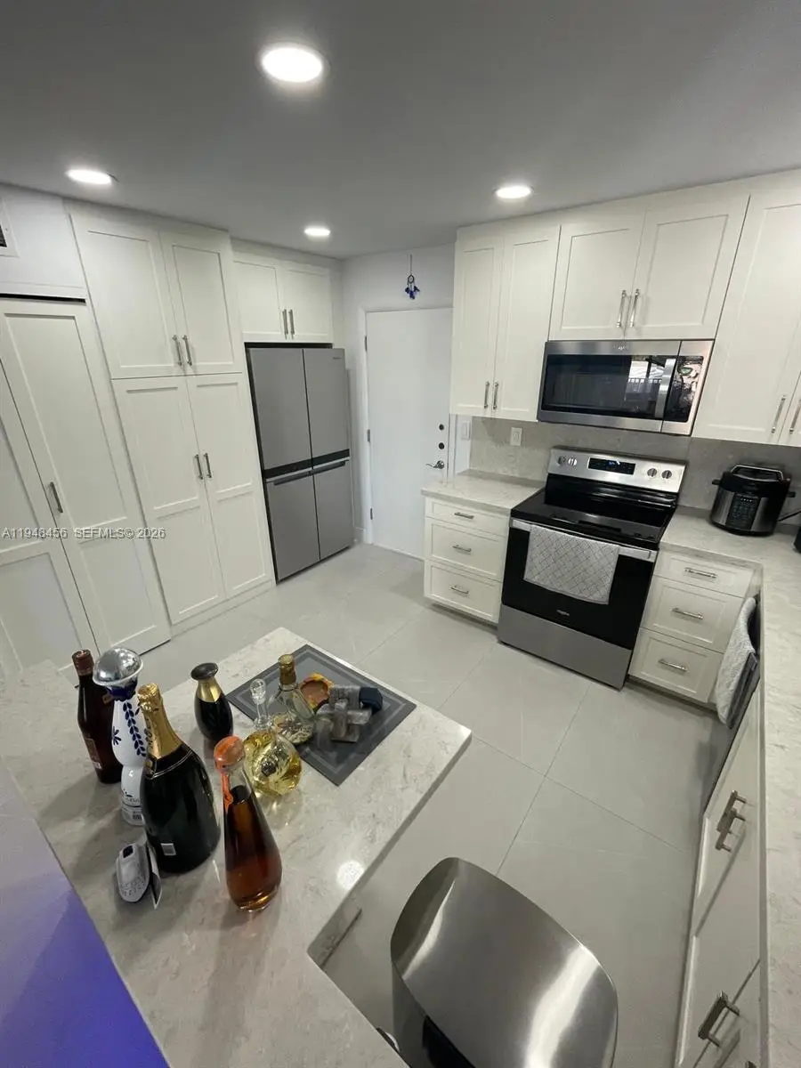 1401 S Ocean Dr #302, Hollywood, FL 33019 - Image #3