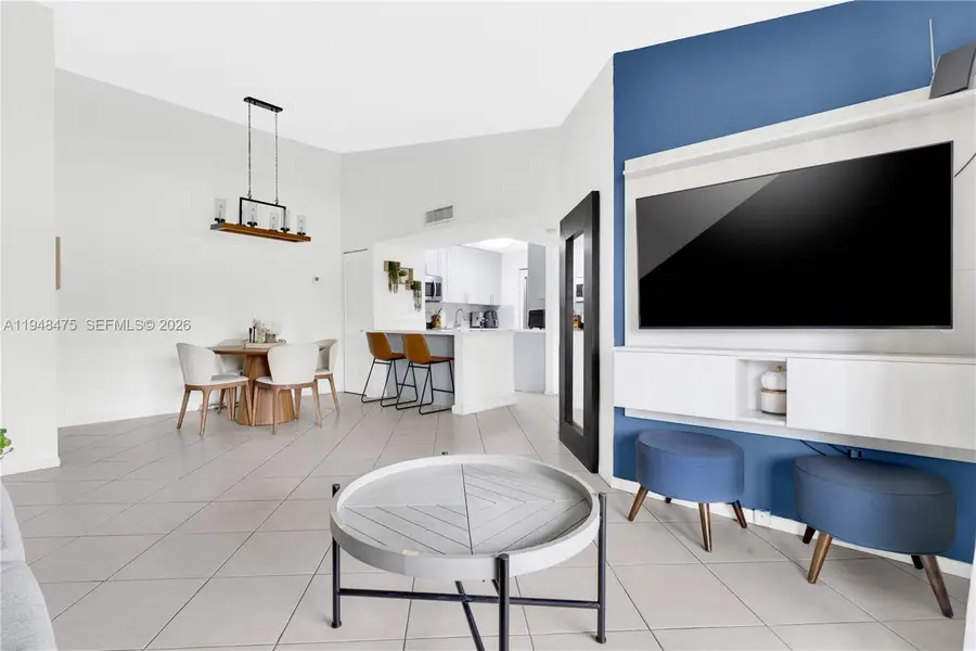 20761 NE 4th Pl #205, Miami, FL 33179 - Image #3