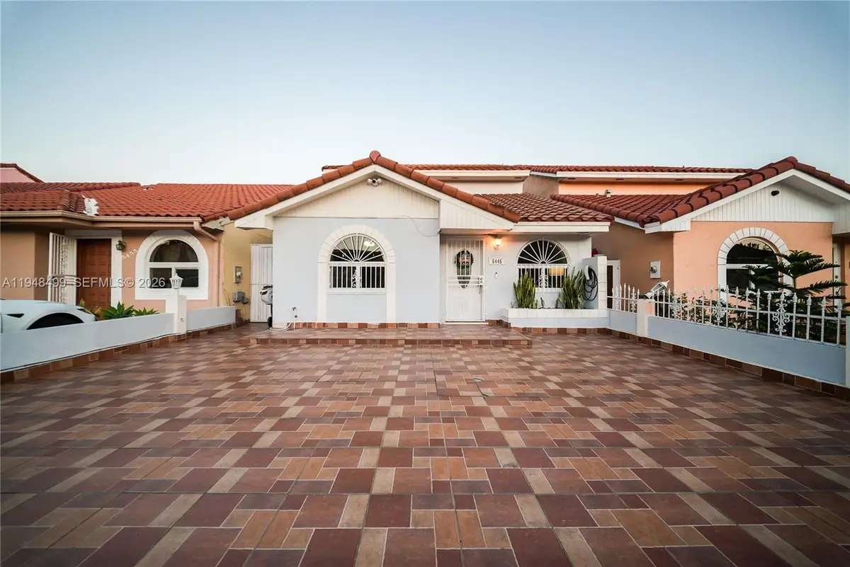 5445 W 27th Ln, Hialeah, FL 33016 - #1