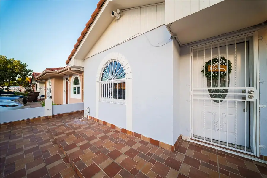 5445 W 27th Ln, Hialeah, FL 33016 - #3