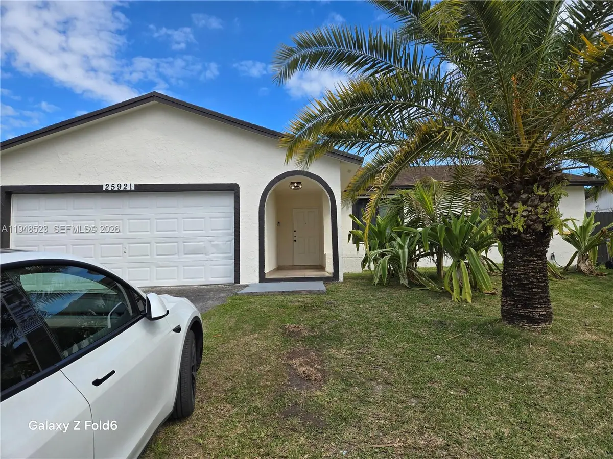 25921 SW 130th Ave, Homestead, FL 33032 - Image #1