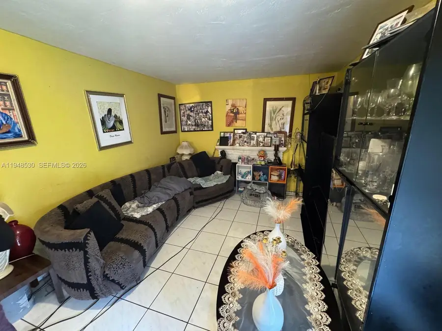 140 NE 193rd Ter, Miami, FL 33179 - Image #3