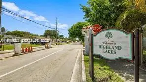 21321 NE 25th Ct, Miami, FL 33180 - #2