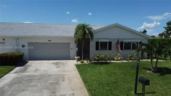 1527 Edgewater Circle, Fort Myers, FL 33919
