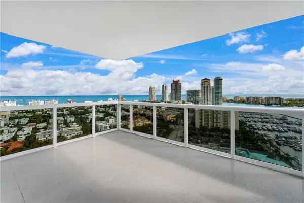 400 Alton Rd #2210, Miami Beach, FL 33139