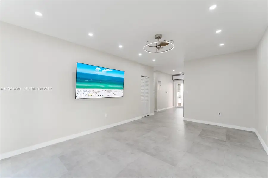 4201 Indian Creek Dr #9, Miami Beach, FL 33140 - Image #3