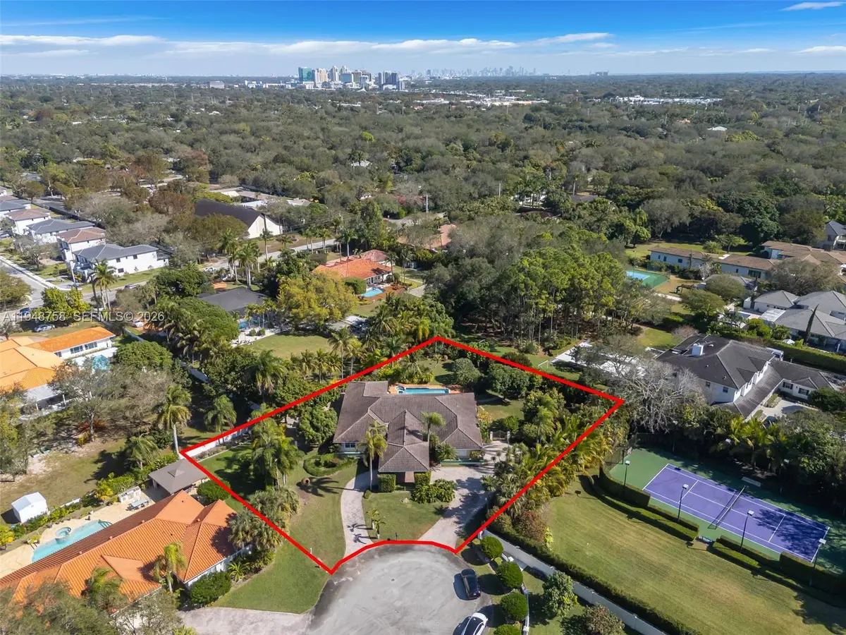 8535 SW 113th Ter, Miami, FL 33156 - Image #1