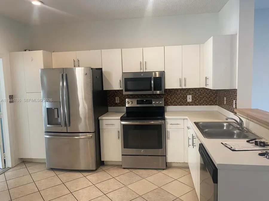 2237 Salerno Cir, Weston, FL 33327 - #2