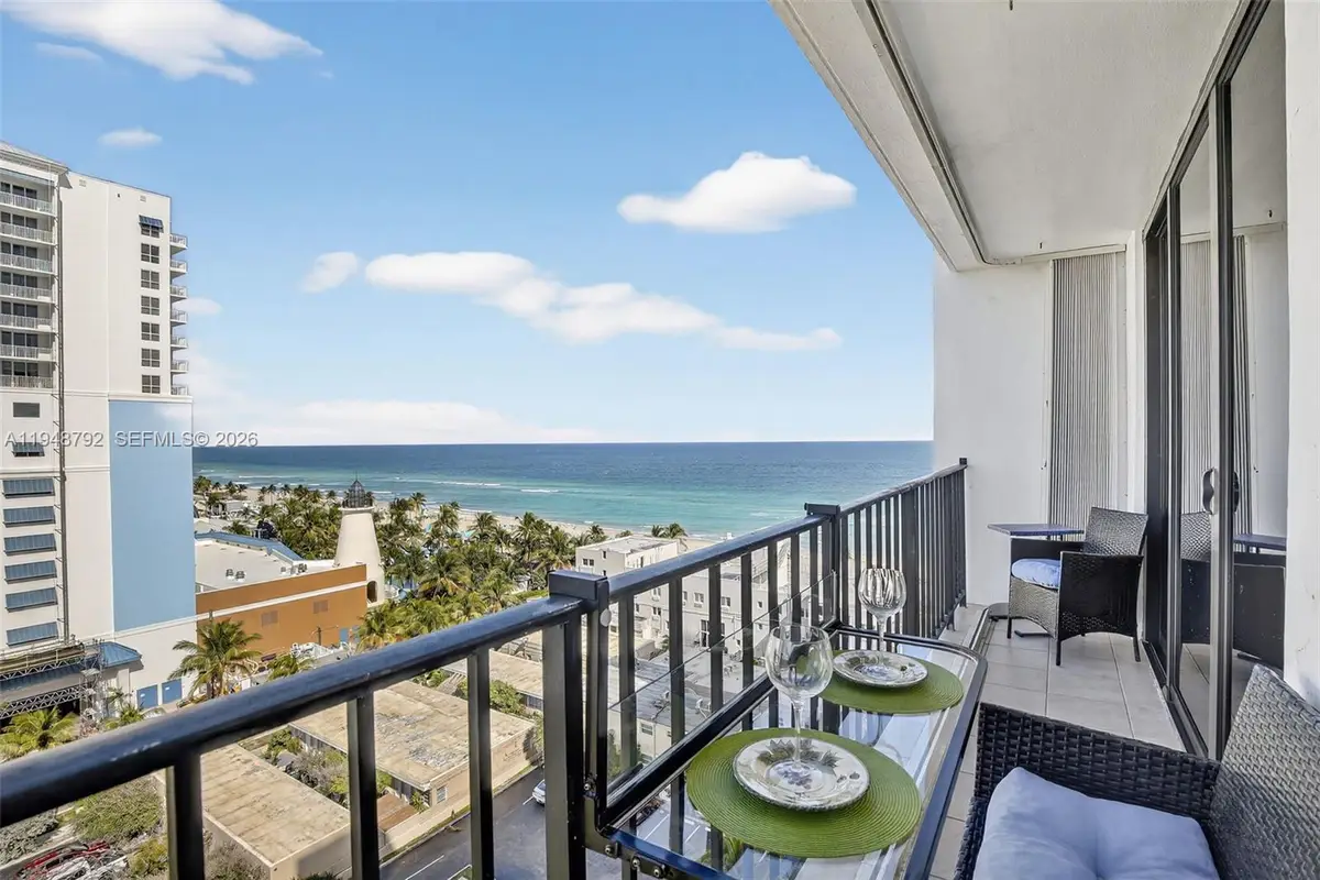 322 Buchanan St #1108, Hollywood, FL 33019 - Image #1