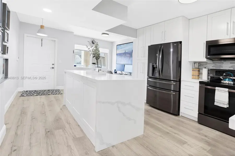 7763 Southampton Ter #211, Tamarac, FL 33321 - Image #2