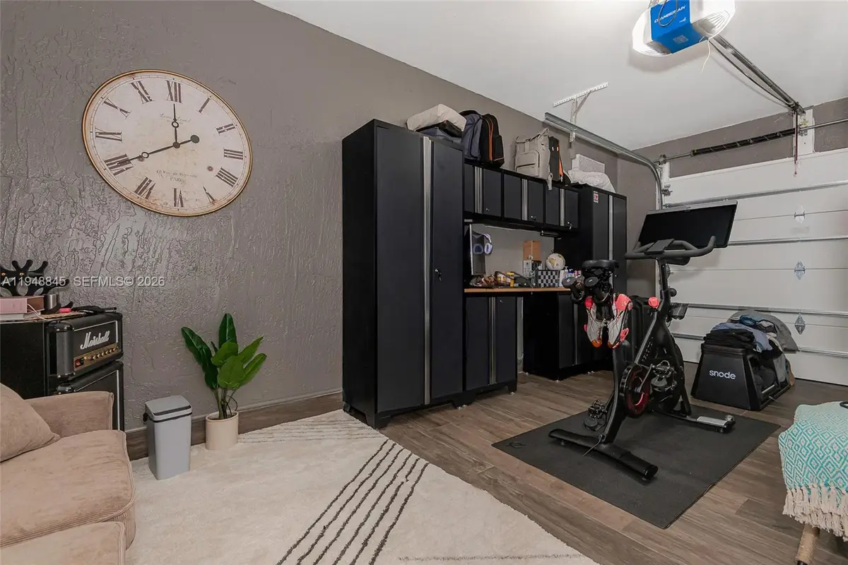 22173 SW 98th Ct, Cutler Bay, FL 33190 - Image #1