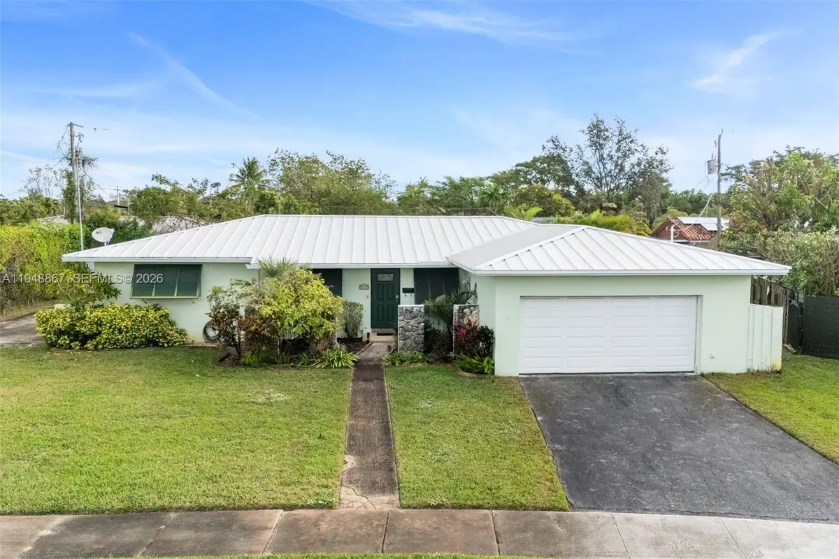 8525 SW 100th Ave, Miami, FL 33173 - Image #1