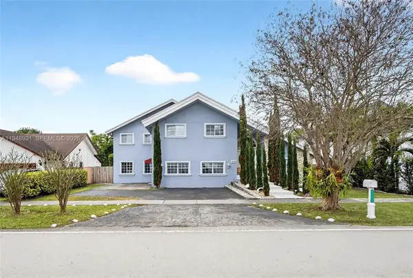 10720 SW 142nd Ave, Miami, FL 33186