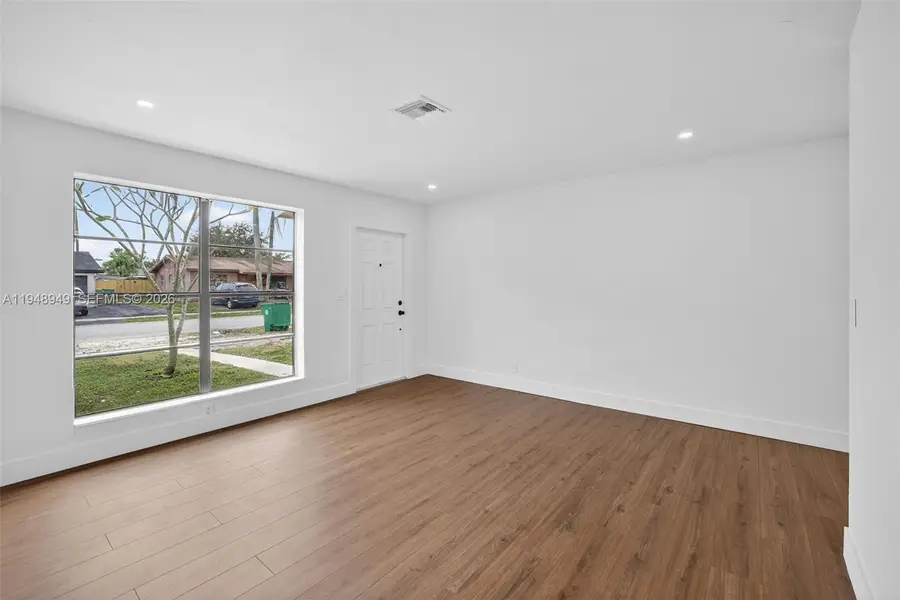 7721 NW 35th St, Davie, FL 33024 - #3