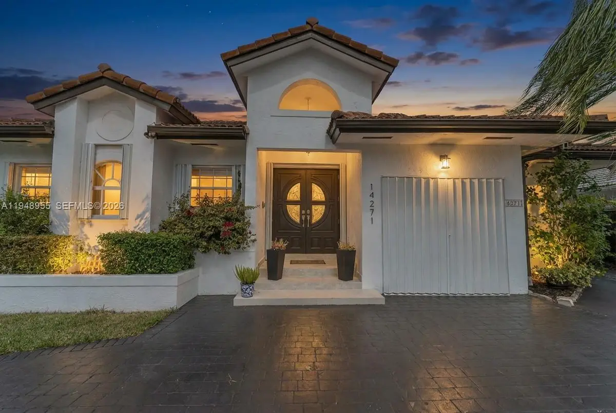 14271 SW 34th St, Miami, FL 33175 - #1