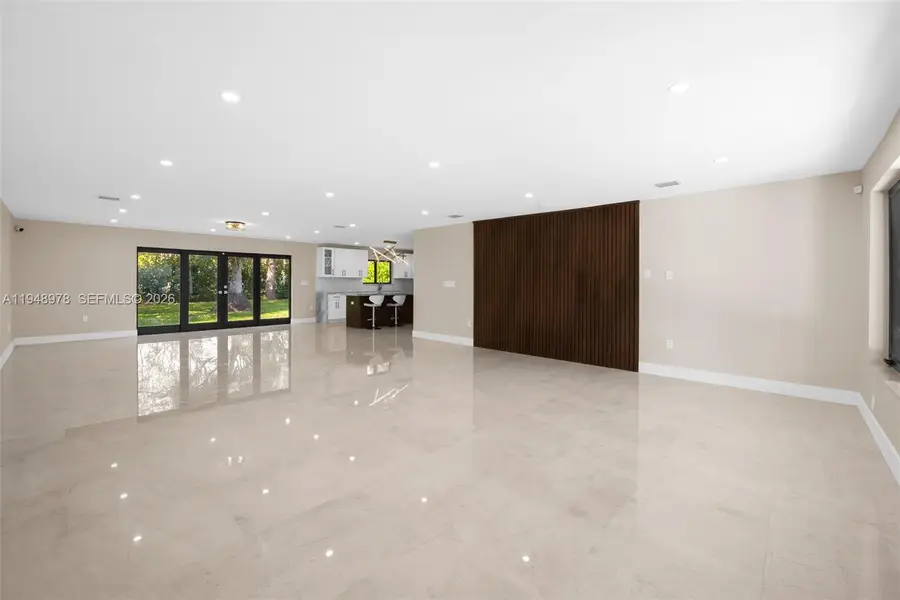 12820 SW 83rd Ct, Pinecrest, FL 33156 - Image #2