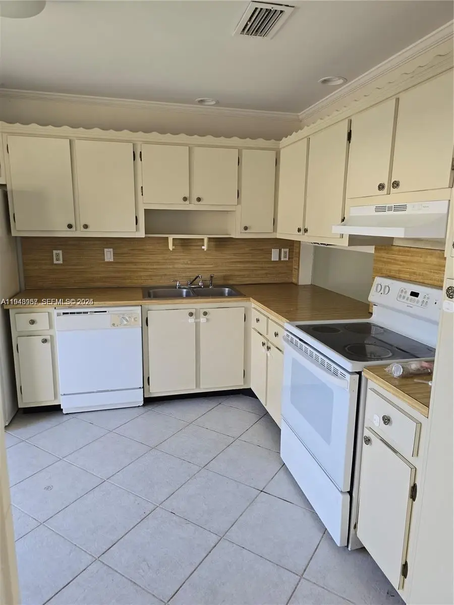 2908 NW 67th Ct, Fort Lauderdale, FL 33309 - #1