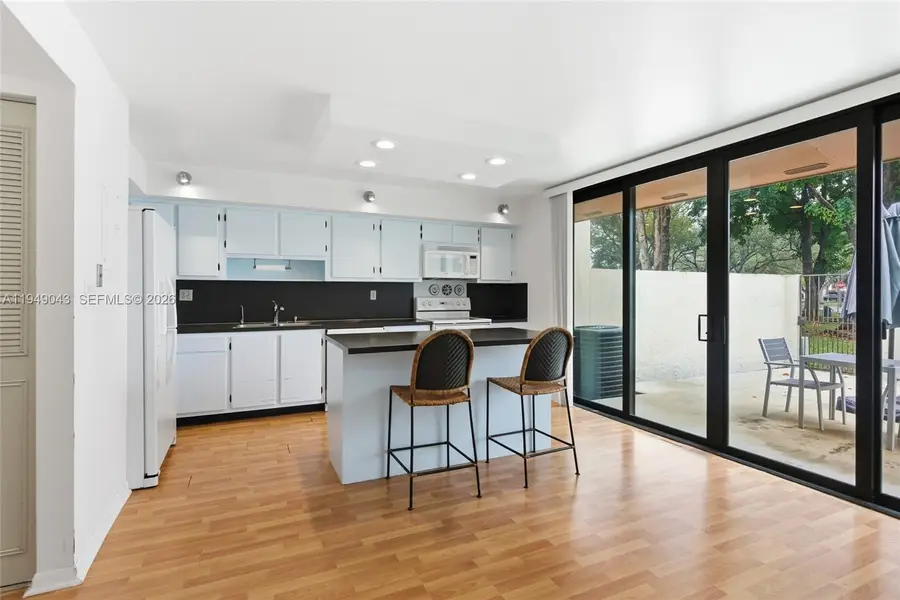 7707 SW 105th Pl, Miami, FL 33173 - Image #2