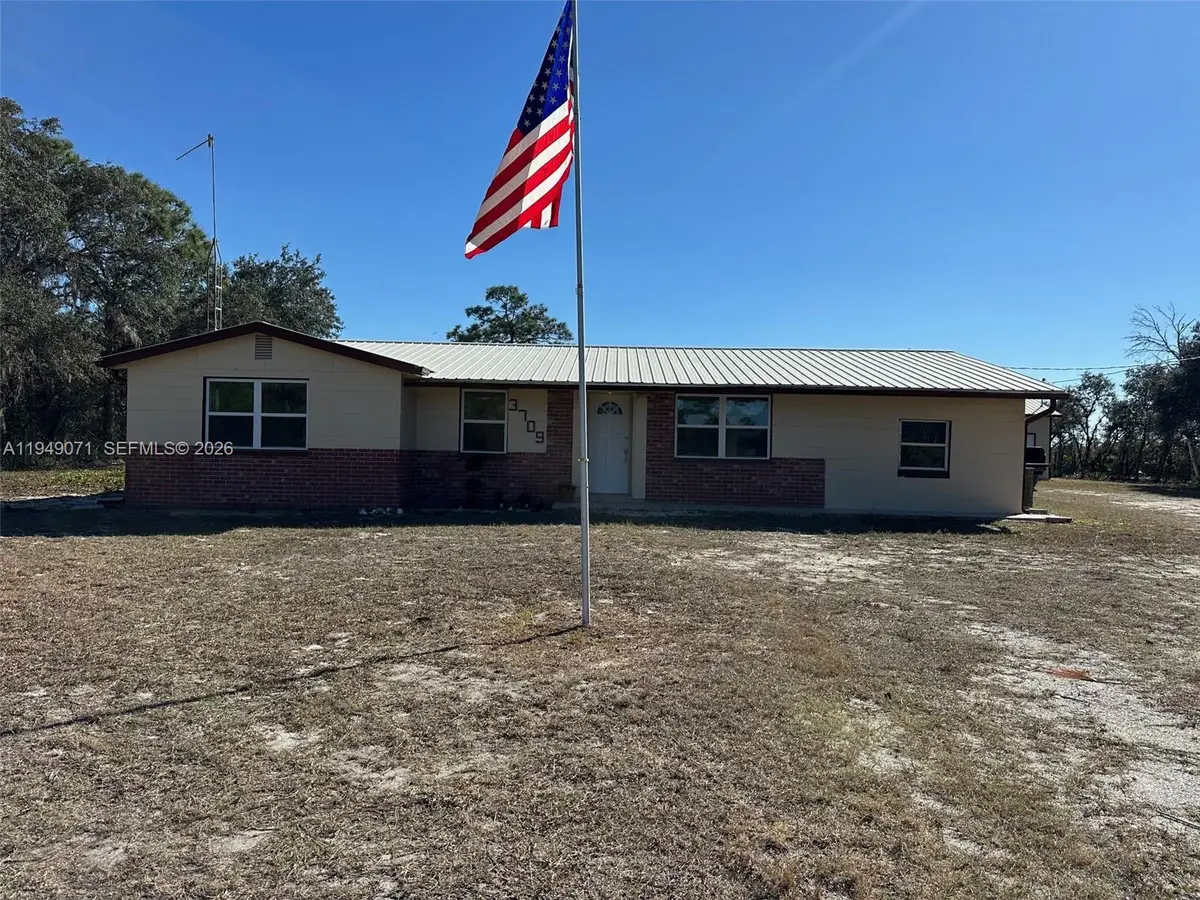 3709 Grand Concuorse, Sebring, FL 33875 - Image #1